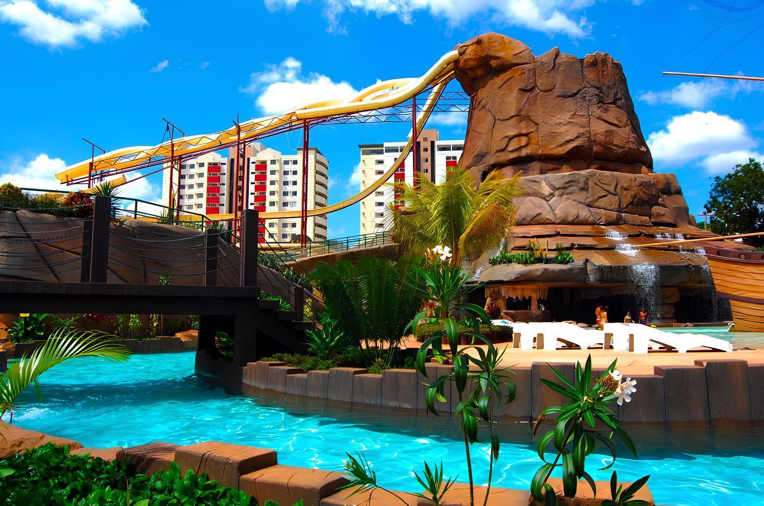 Piazza Diroma Com Acesso Ao Acqua Park Lägenhet Caldas Novas Exteriör bild